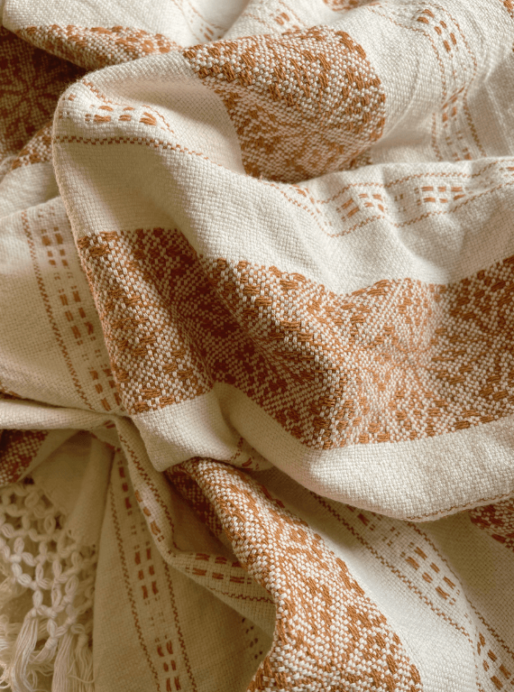 Rebozotuch, Rebozo Massage im Wochenbett